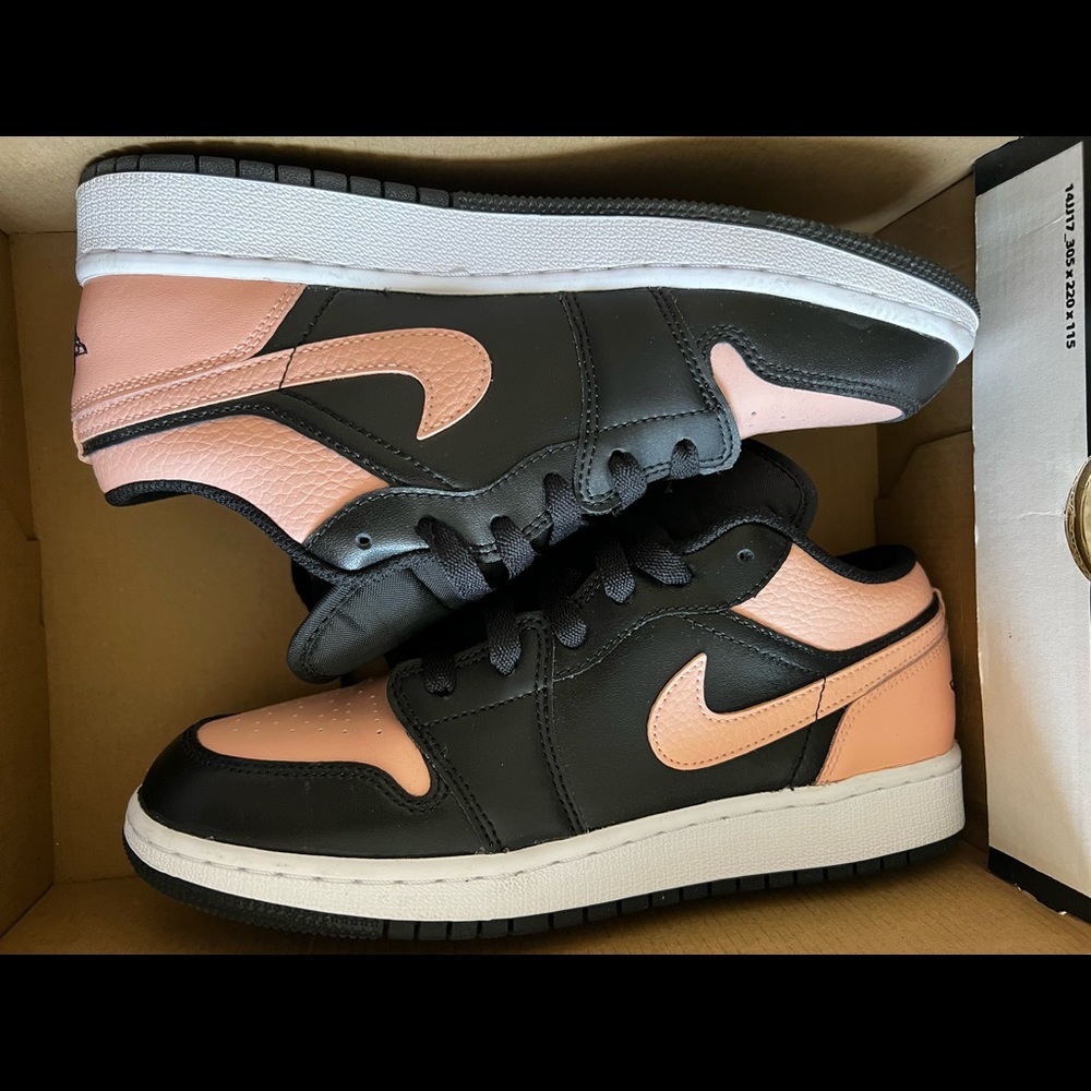 Jordan 1 Crimson Low